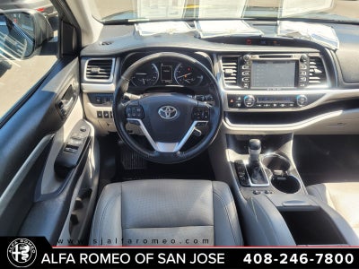 2018 Toyota Highlander Limited Platinum