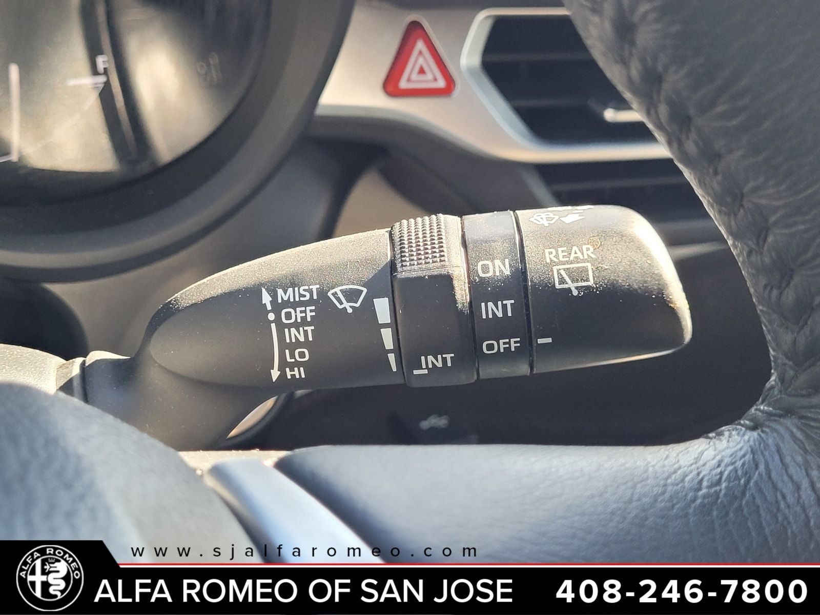 2023 Toyota Sienna XLE 8 Passenger