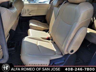 2023 Toyota Sienna XLE 8 Passenger