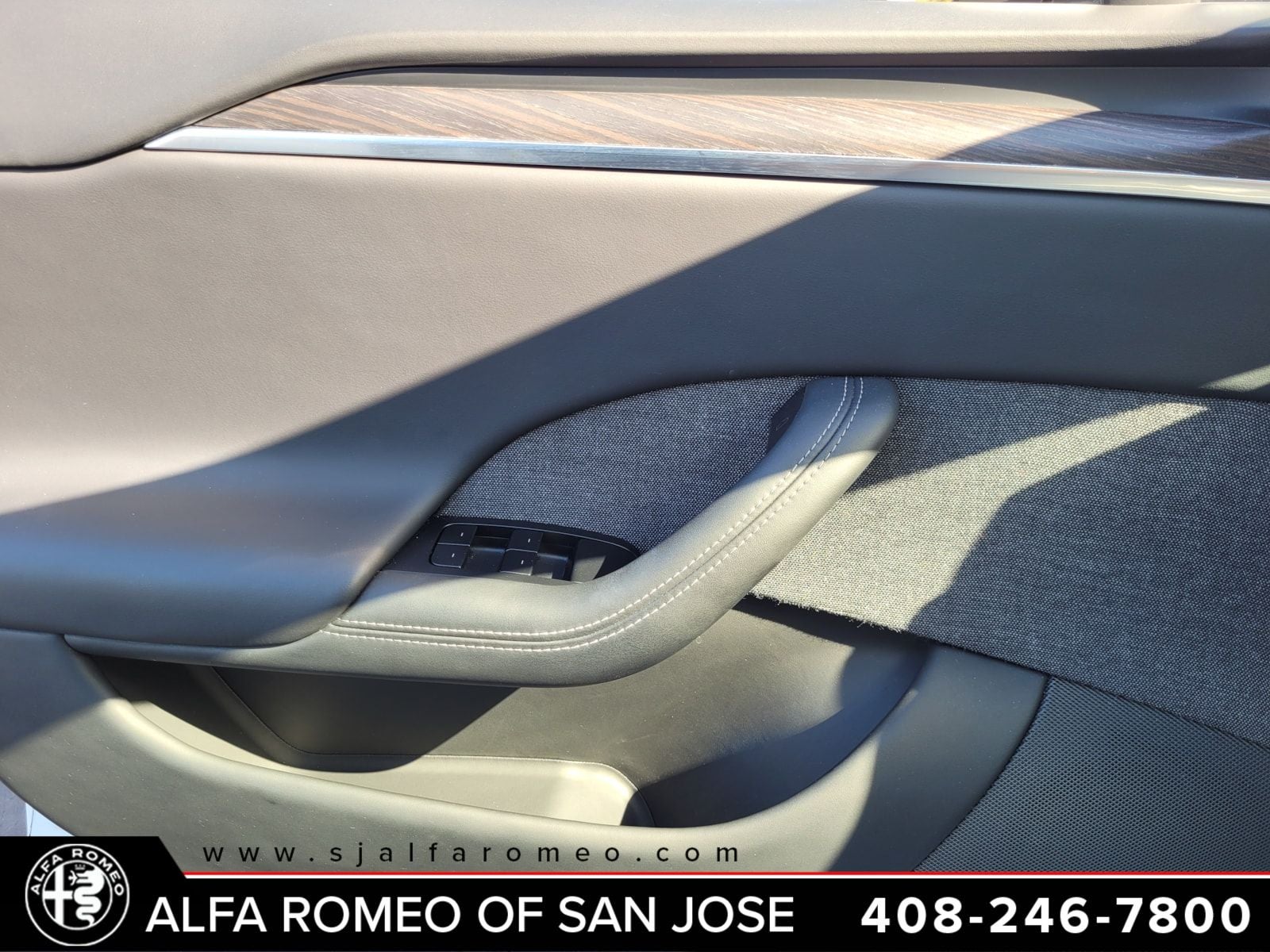 2022 Tesla Model S Base