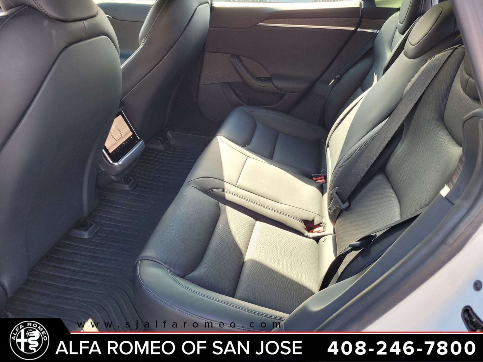 2022 Tesla Model S Base