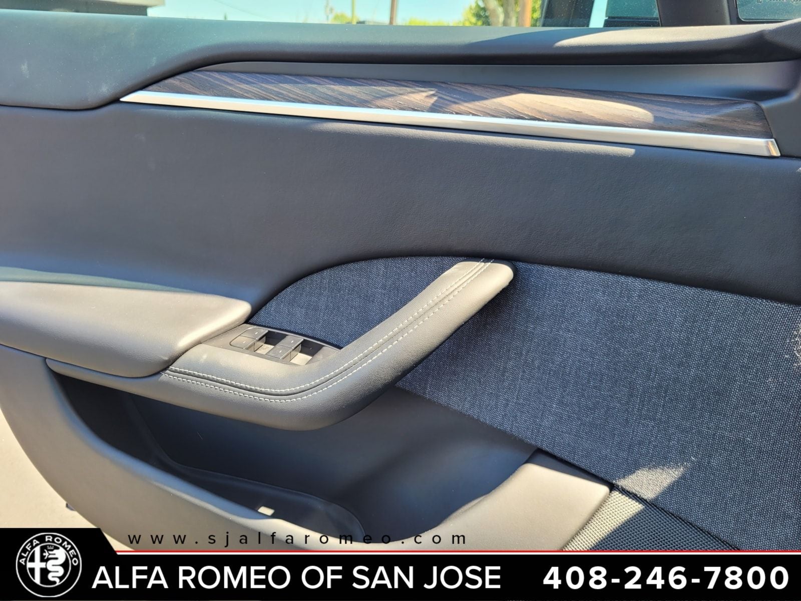 2022 Tesla Model S Base