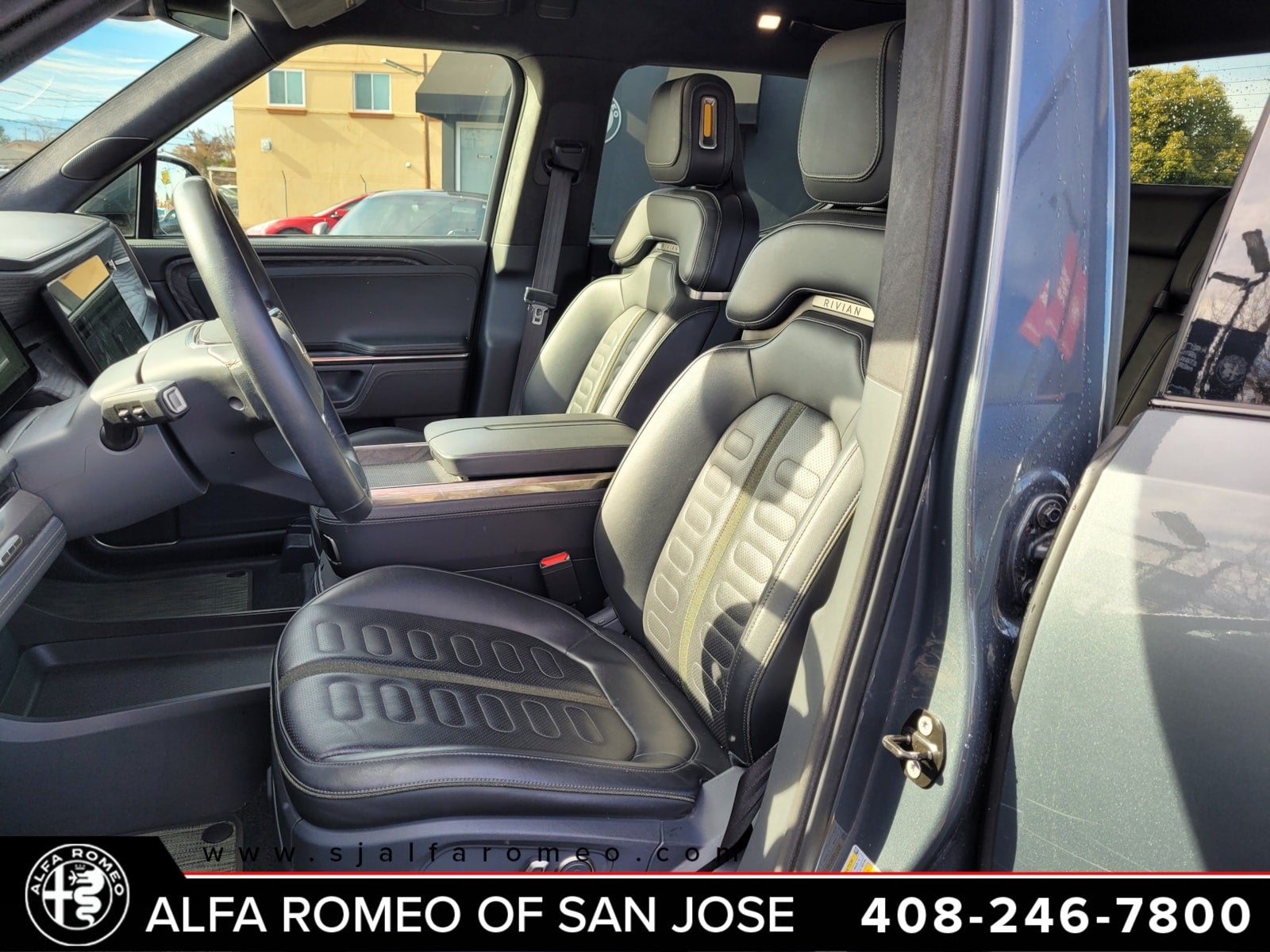 2022 Rivian R1T Launch Edition