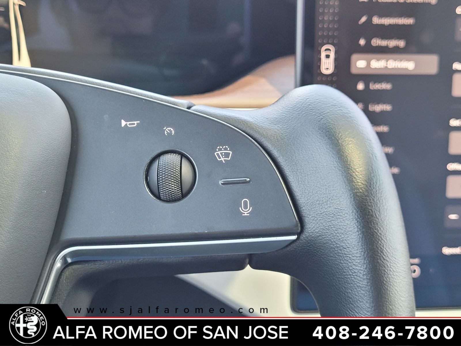 2023 Tesla Model X Base