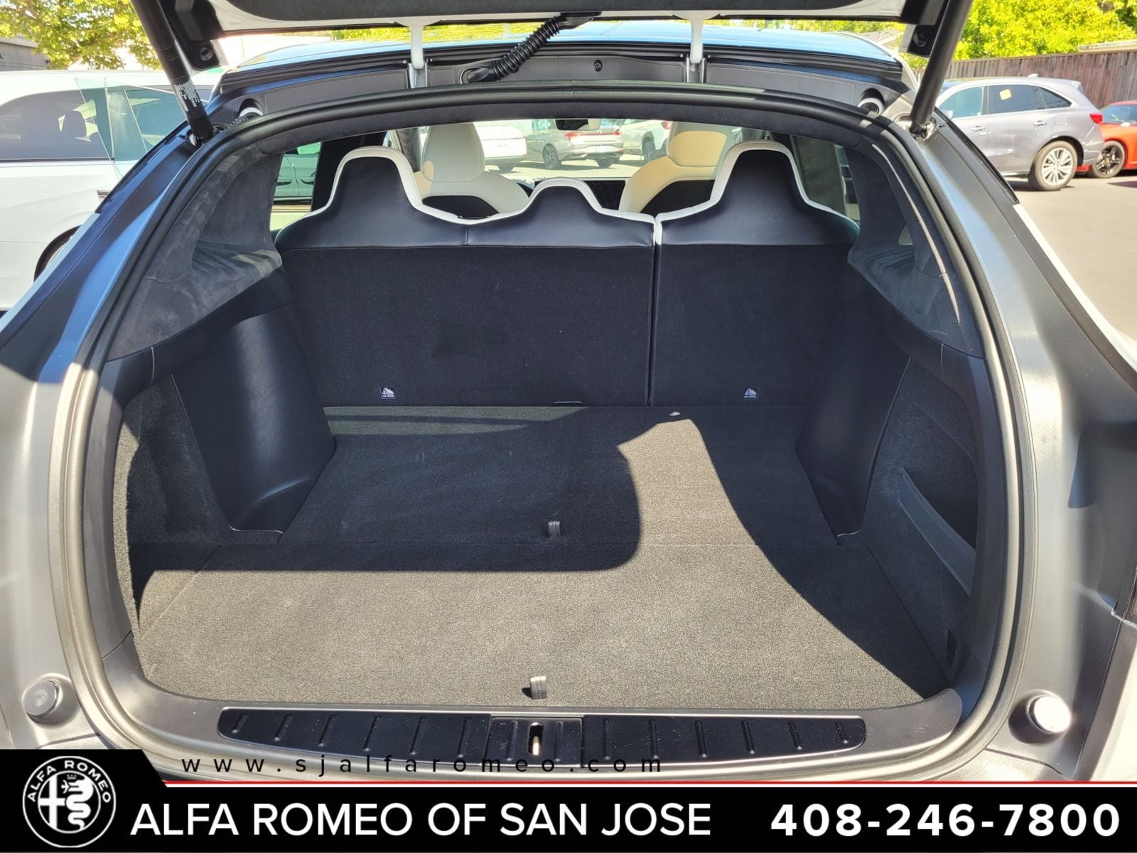 2023 Tesla Model X Base