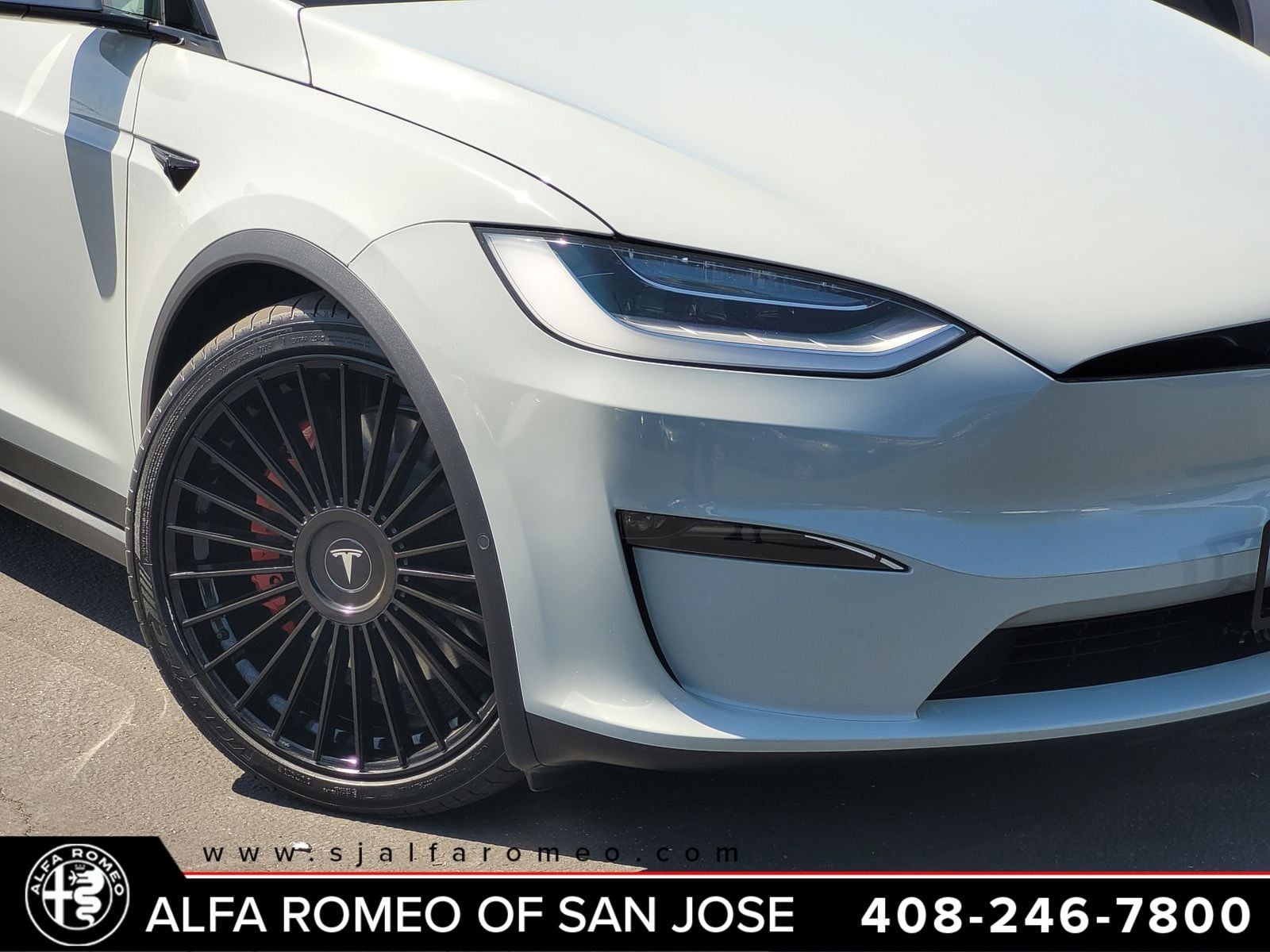 2023 Tesla Model X Base