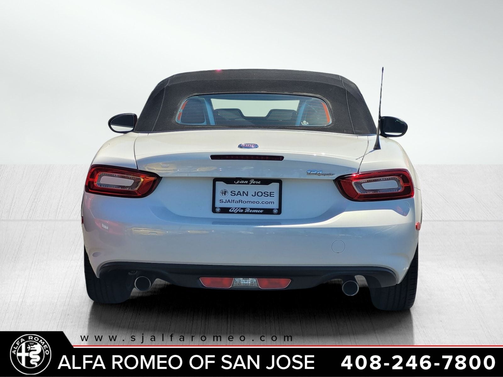 2017 FIAT 124 Spider Lusso