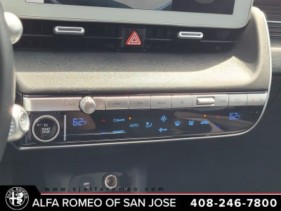 2024 Hyundai IONIQ 5 SE