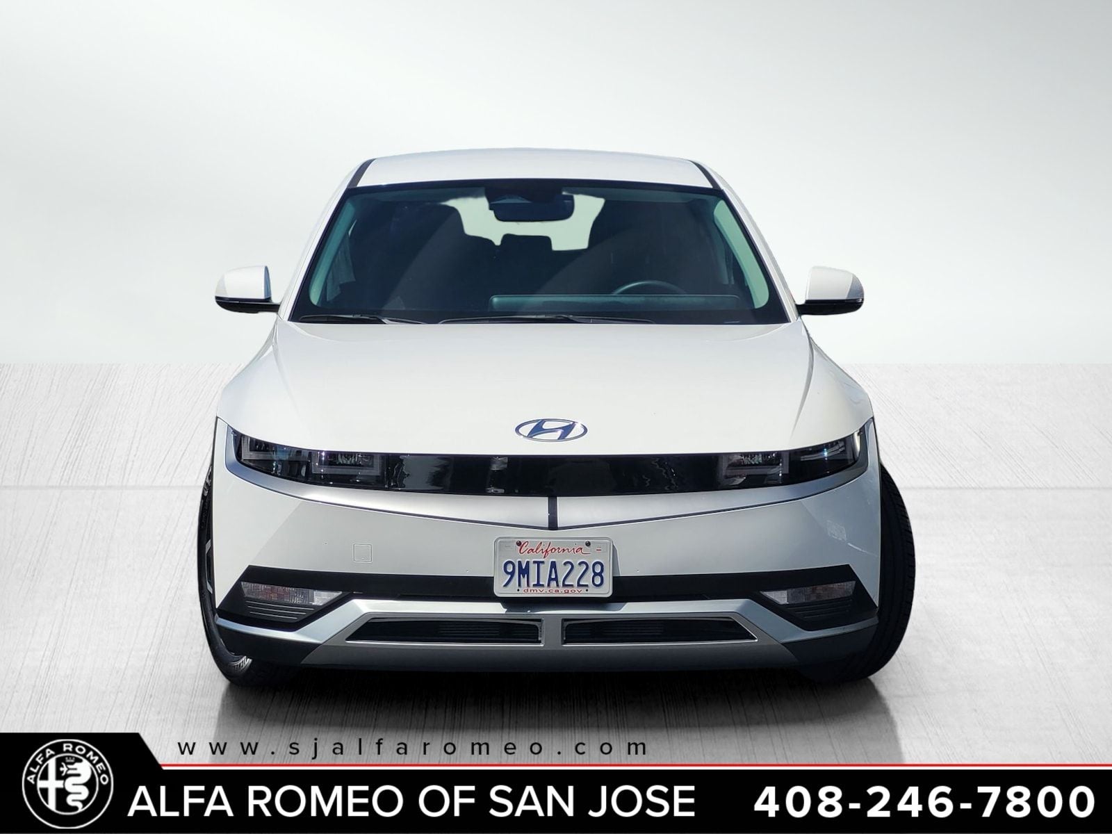 2024 Hyundai IONIQ 5 SE