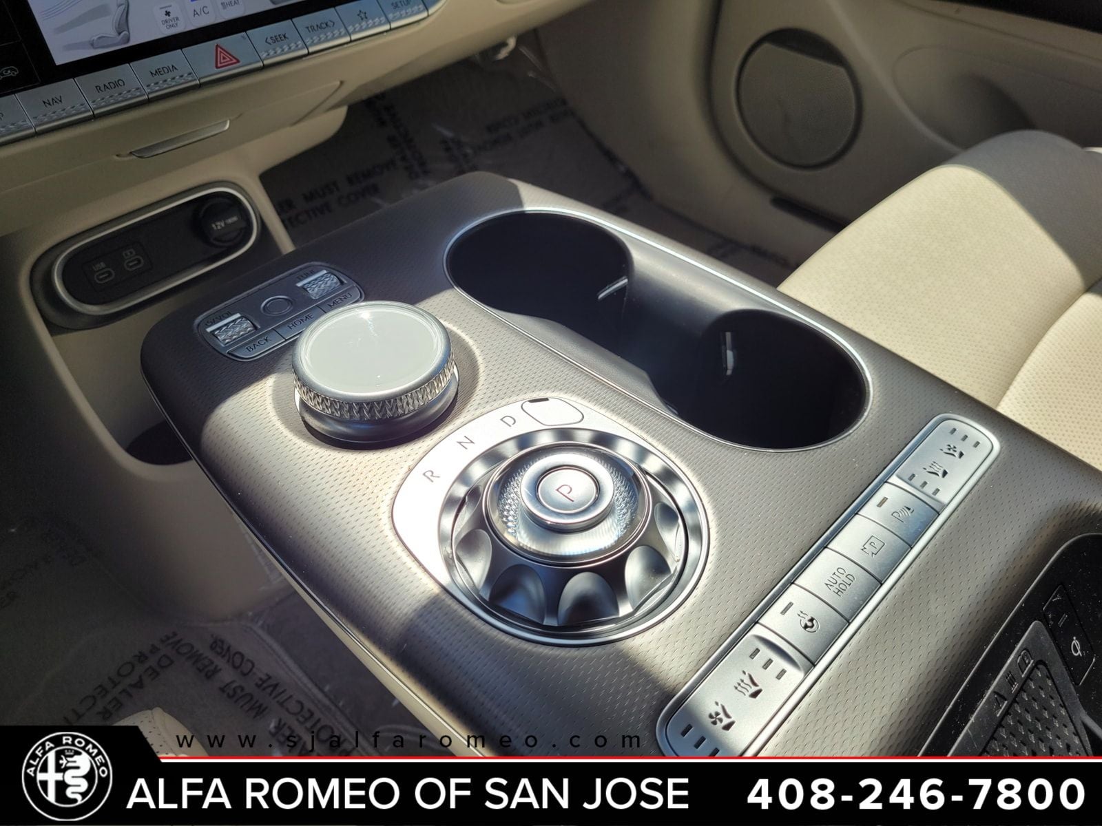 2024 Genesis GV60 Advanced