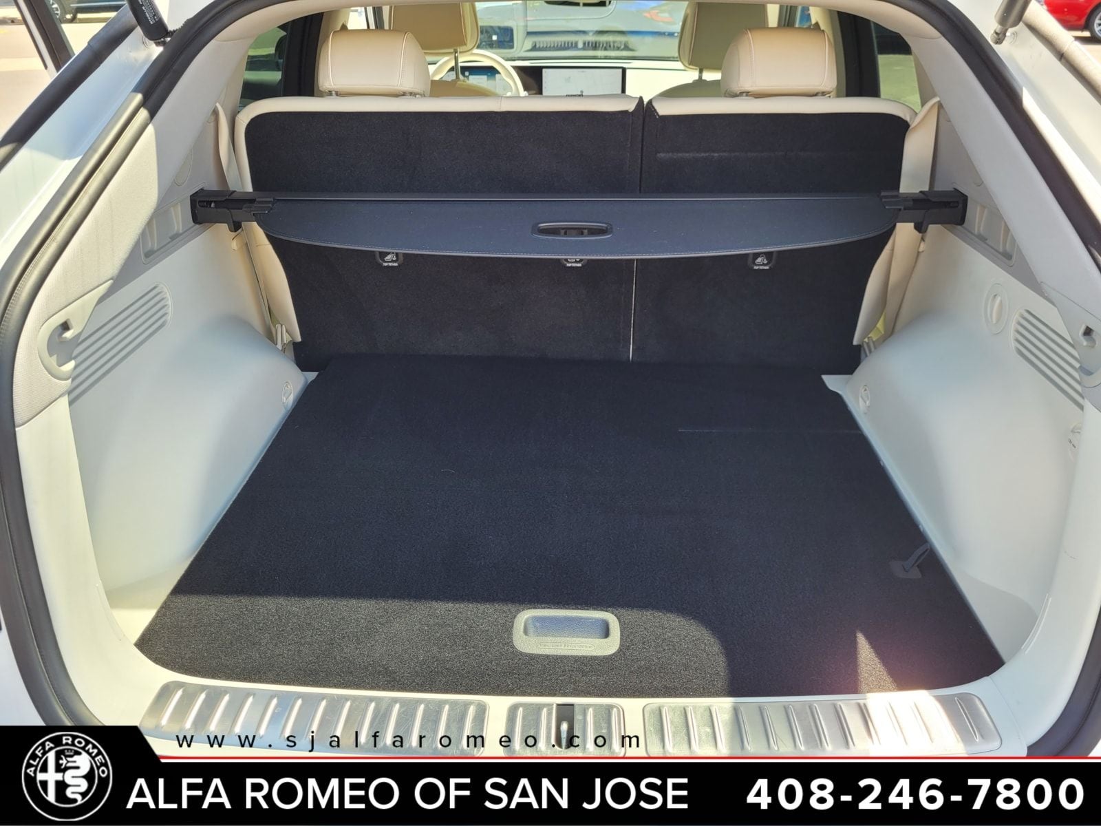 2024 Genesis GV60 Advanced