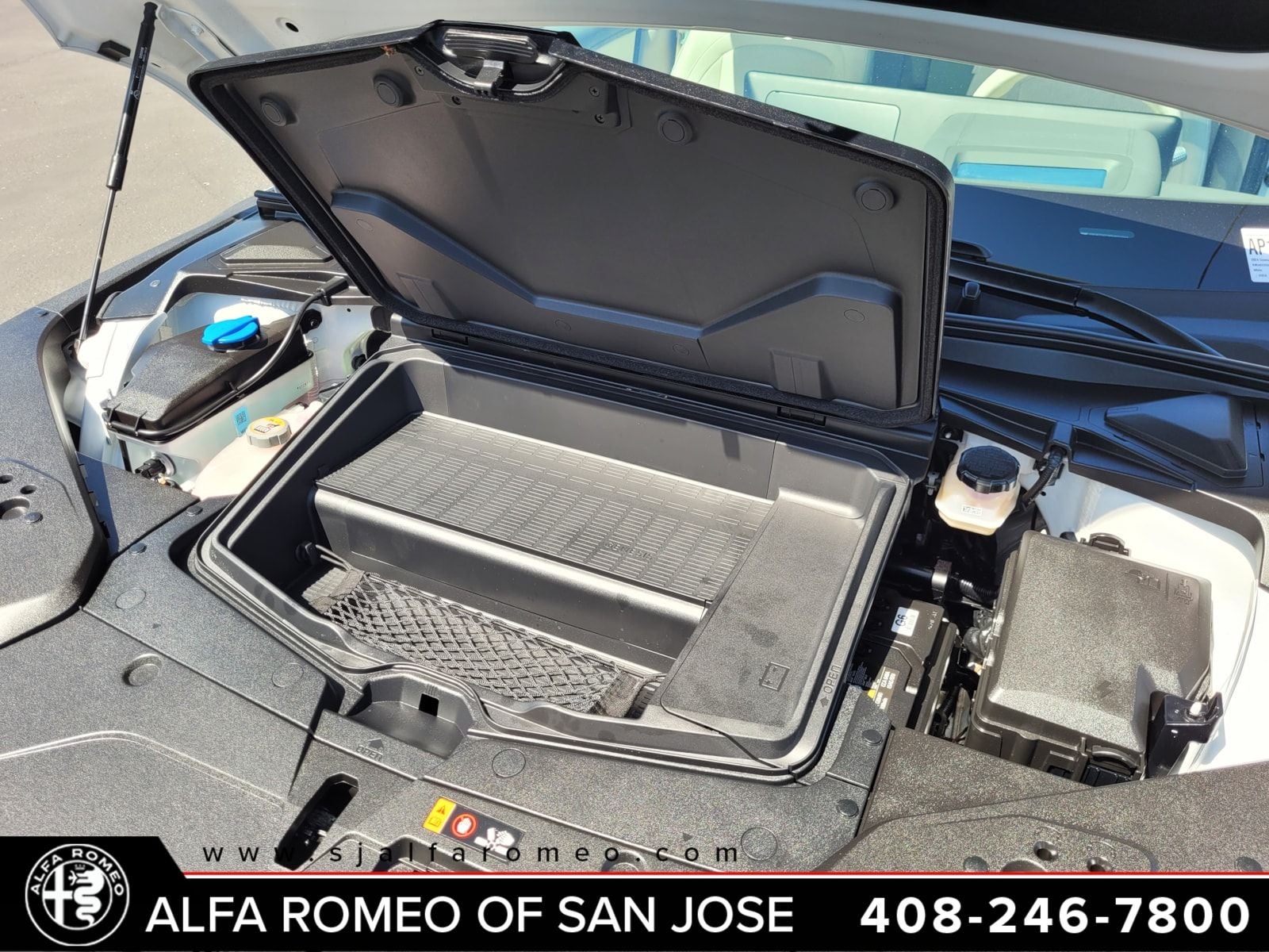 2024 Genesis GV60 Advanced