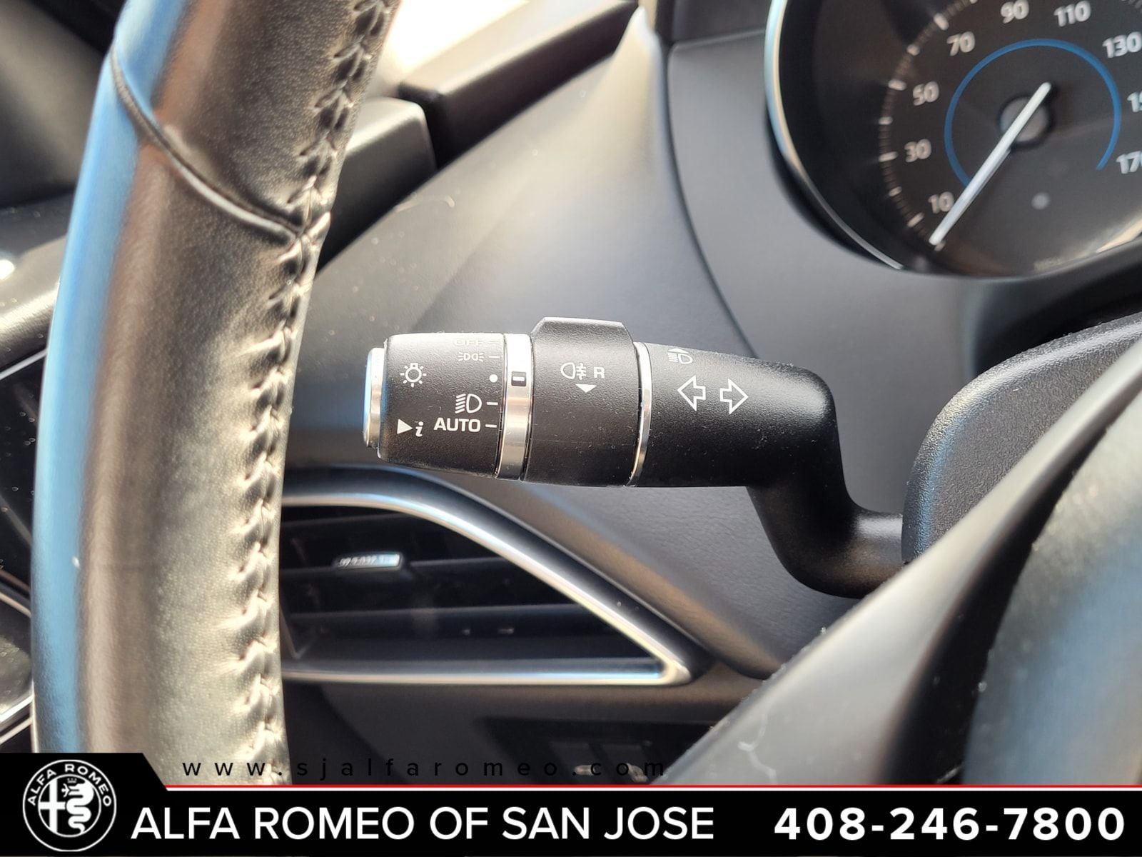 2020 Jaguar F-PACE 25t Premium