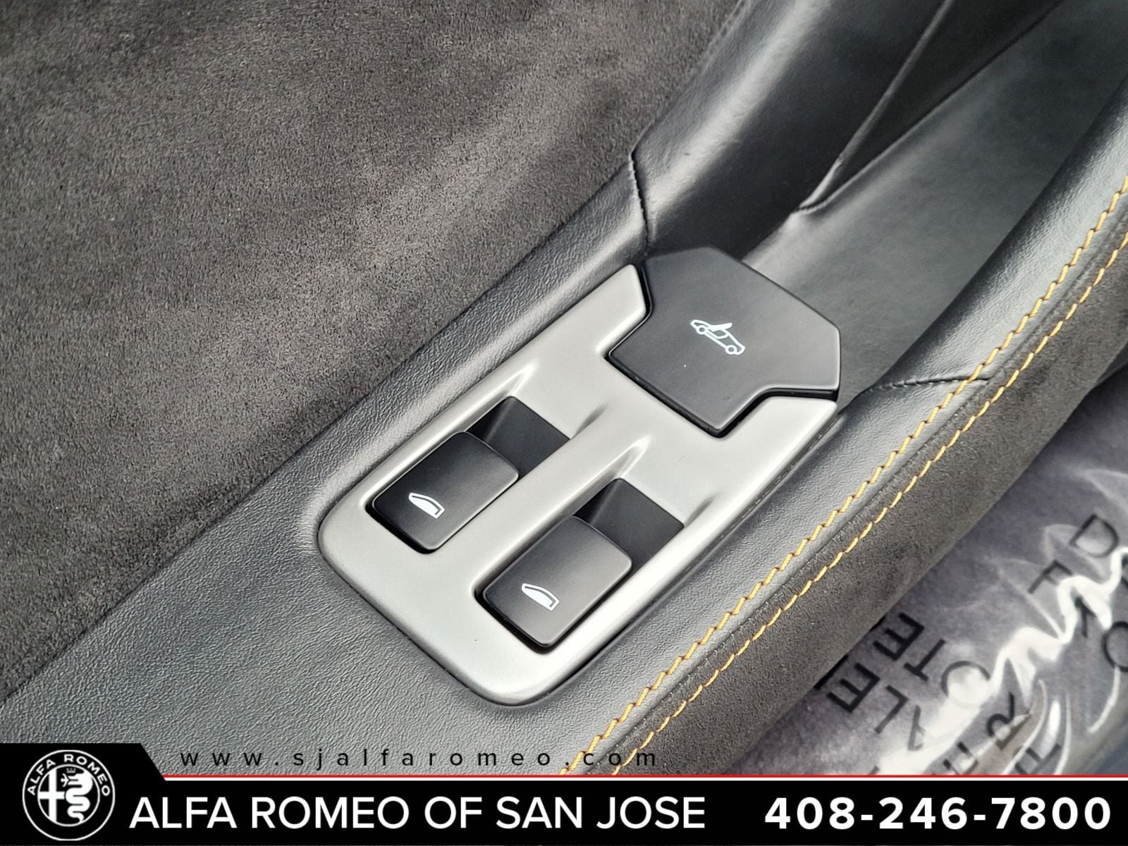 2012 McLaren MP4-12C Base