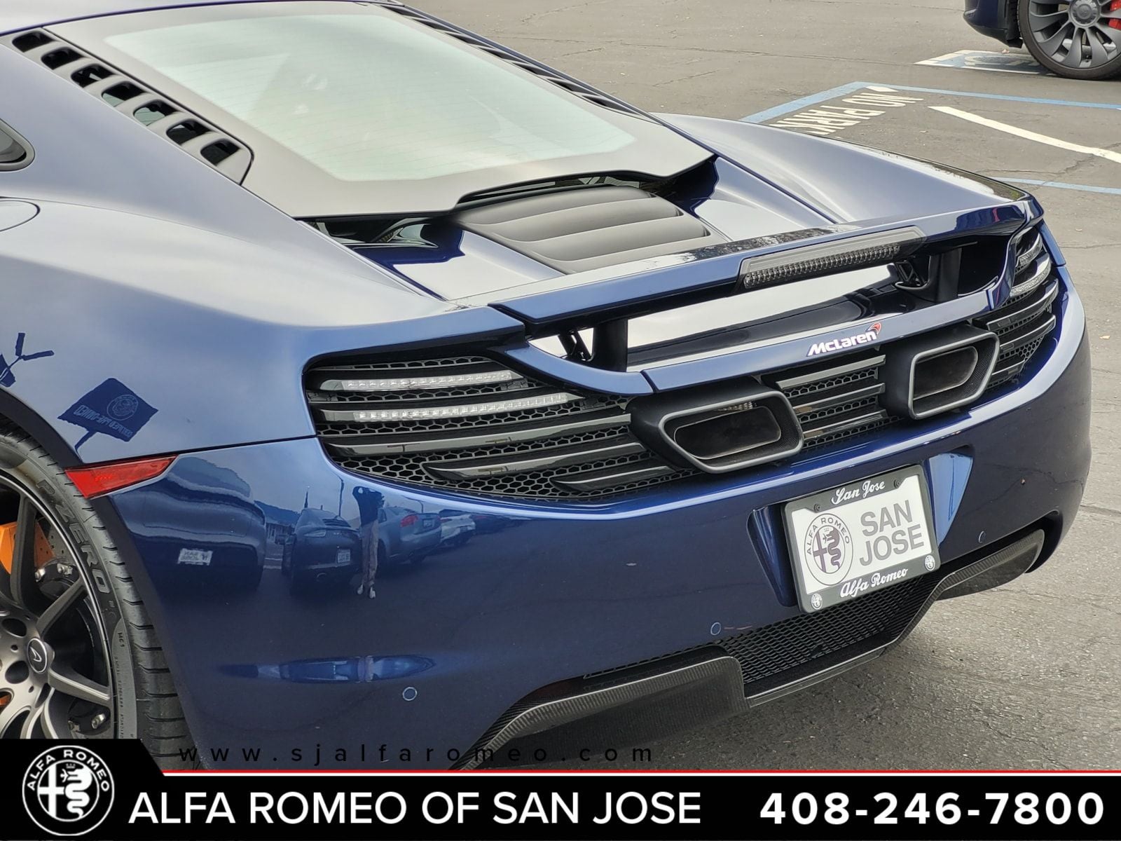 2012 McLaren MP4-12C Base