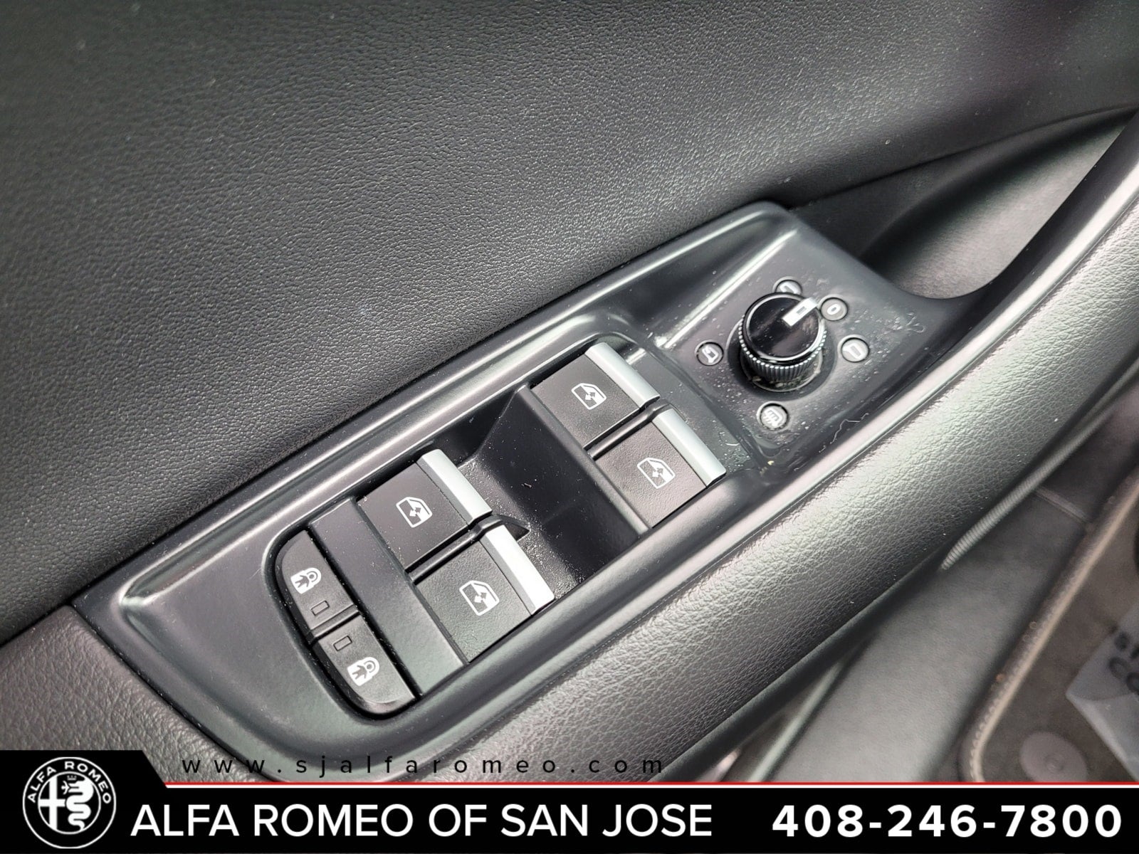 2022 Audi Q8 55 Premium quattro