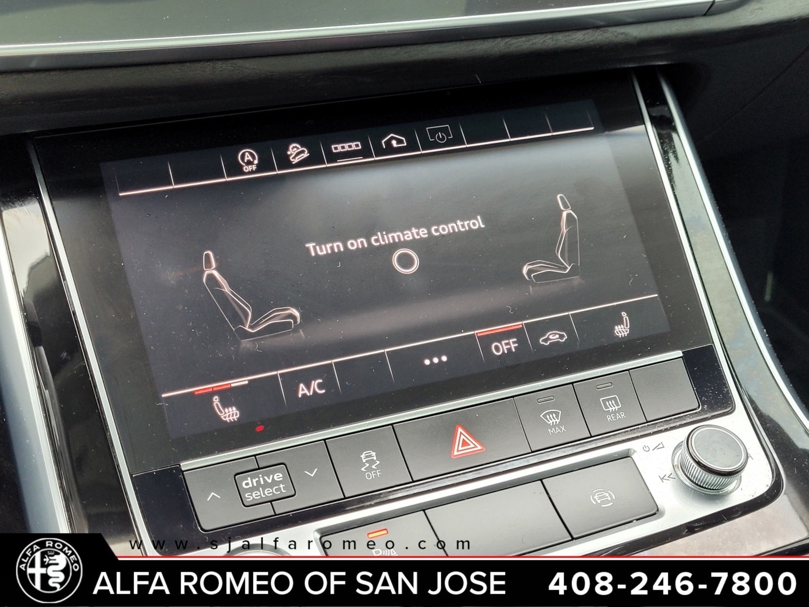 2022 Audi Q8 55 Premium quattro