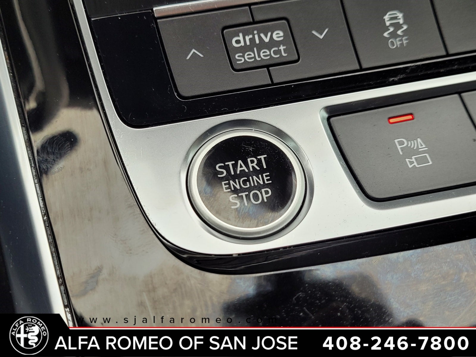 2022 Audi Q8 55 Premium quattro