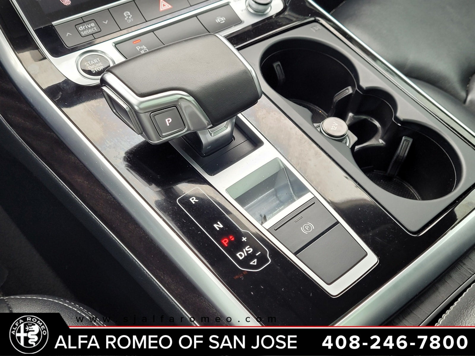 2022 Audi Q8 55 Premium quattro