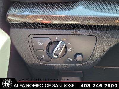 2022 Audi SQ5 Premium Plus quattro