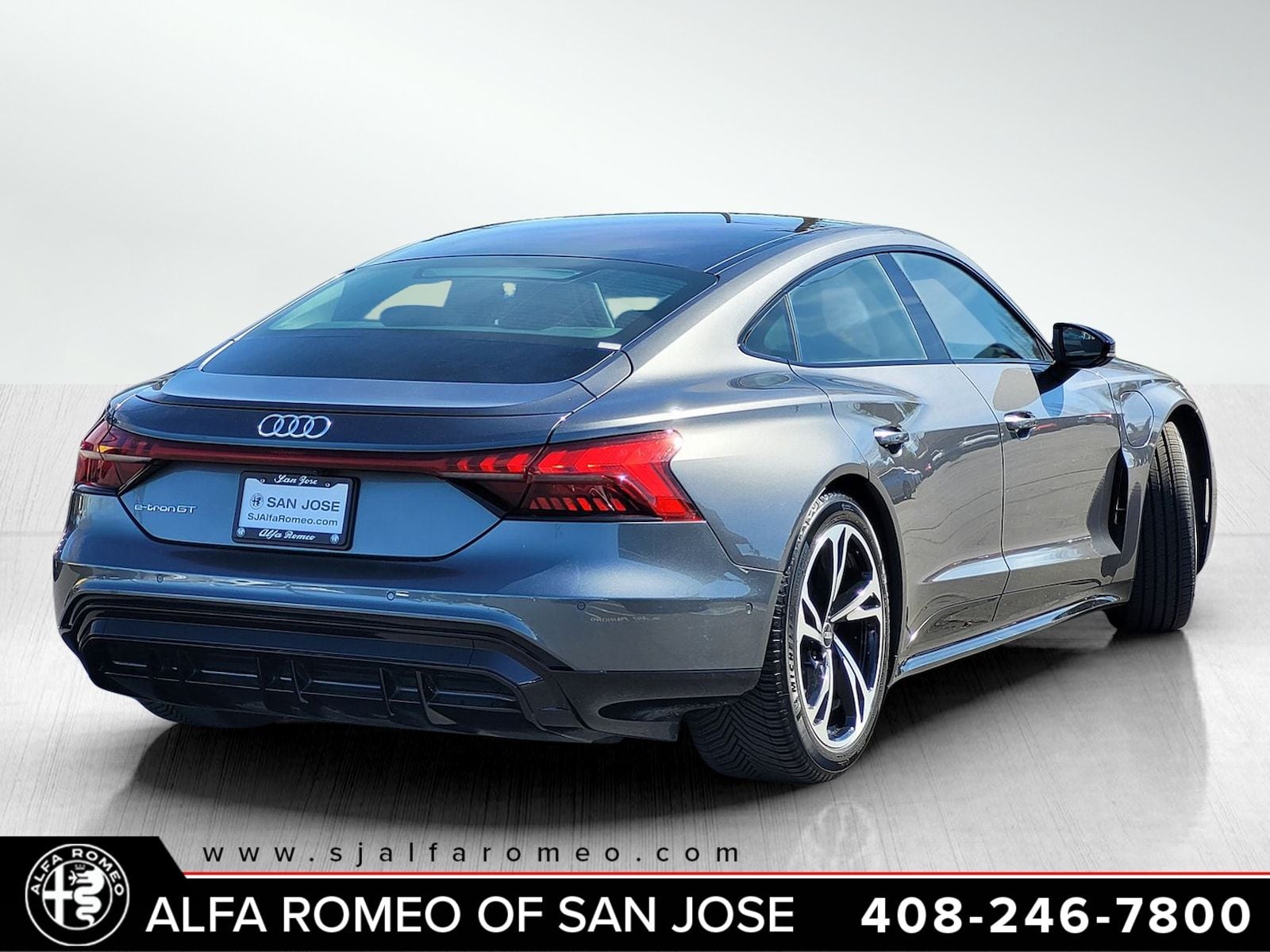 2022 Audi e-tron GT Prestige quattro