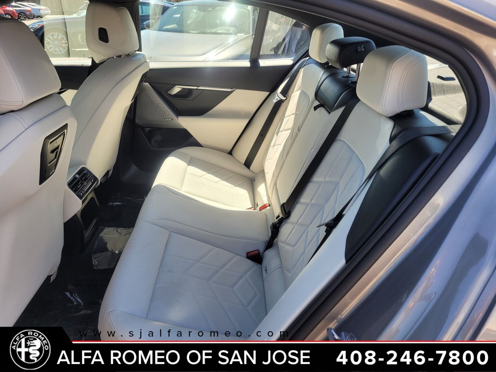 2024 BMW 5 Series 530i