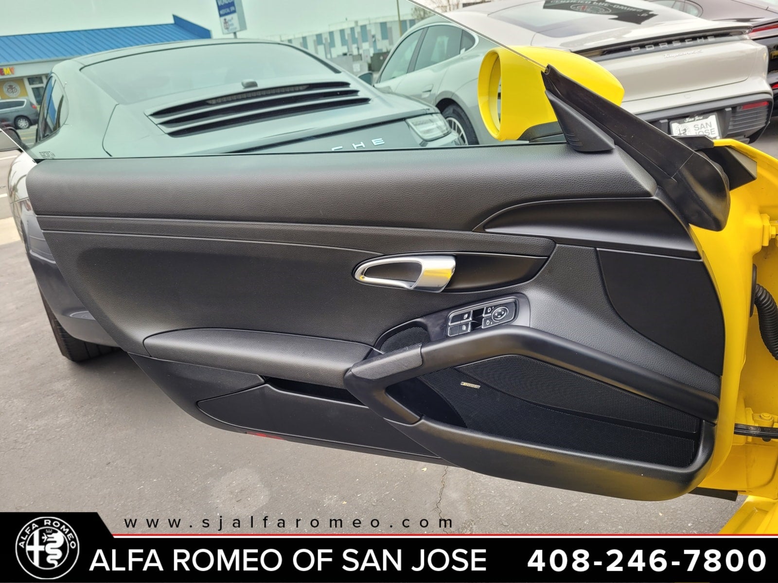 2018 Porsche 718 Cayman Base