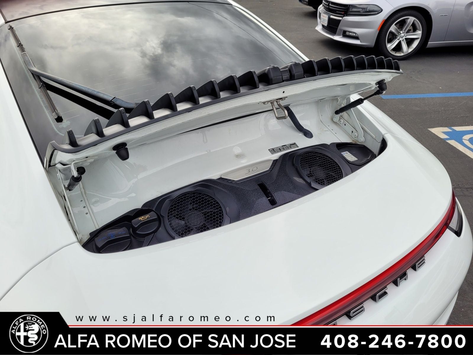 2020 Porsche 911 Carrera