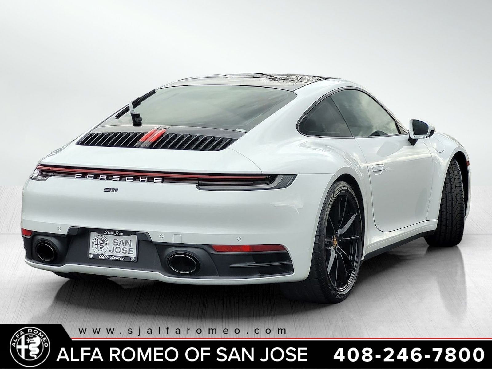 2020 Porsche 911 Carrera