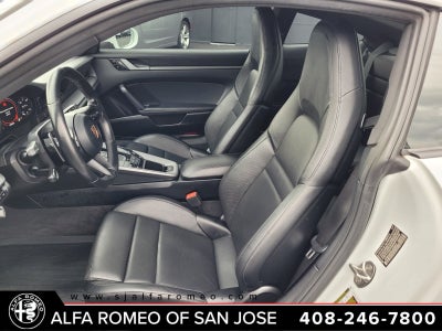 2020 Porsche 911 Carrera