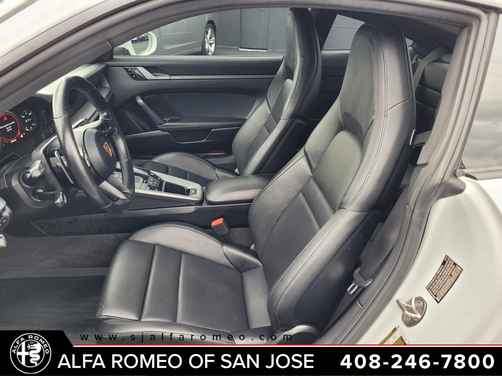 2020 Porsche 911 Carrera