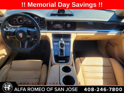2022 Porsche Panamera E-Hybrid 4