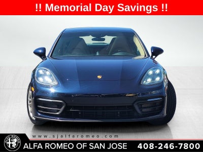 2022 Porsche Panamera E-Hybrid 4