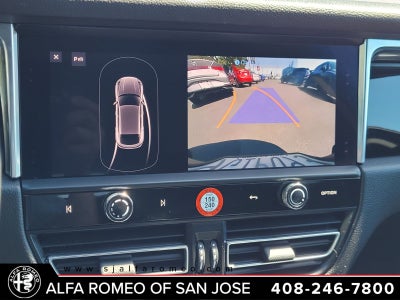 2022 Porsche Macan Base
