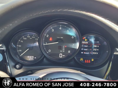 2022 Porsche Macan Base