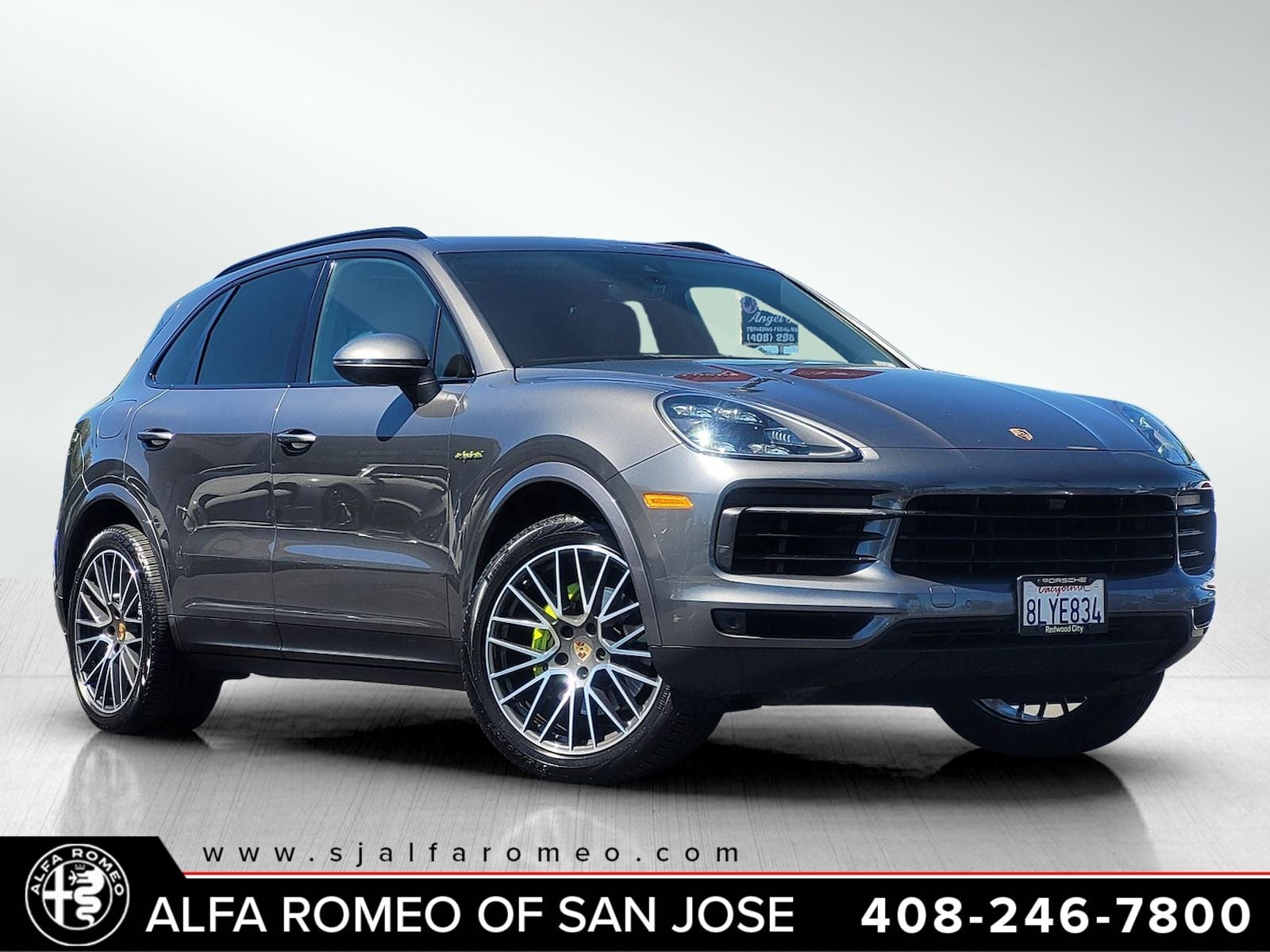 2019 Porsche Cayenne E-Hybrid Base
