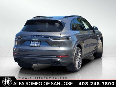 2019 Porsche Cayenne E-Hybrid Base