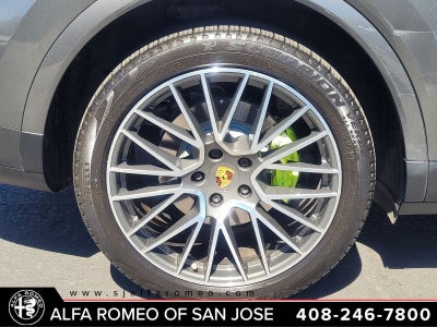 2019 Porsche Cayenne E-Hybrid Base