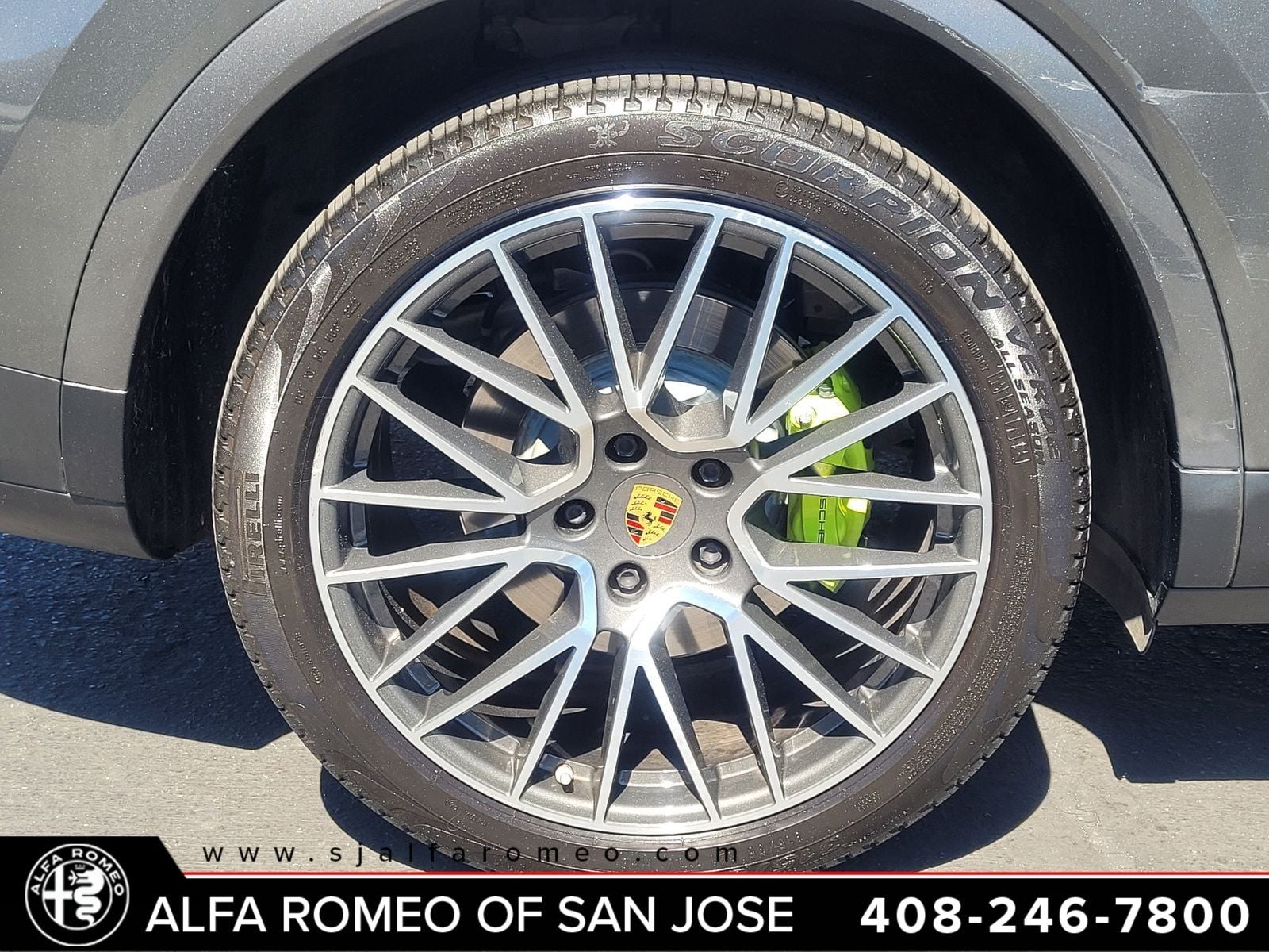 2019 Porsche Cayenne E-Hybrid Base