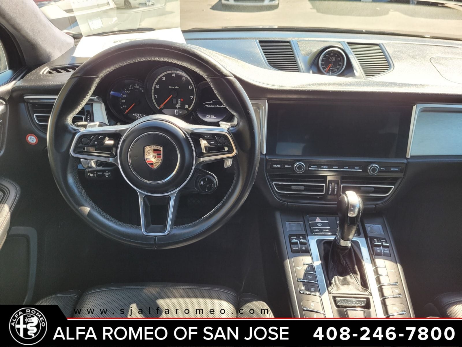 2020 Porsche Macan Turbo