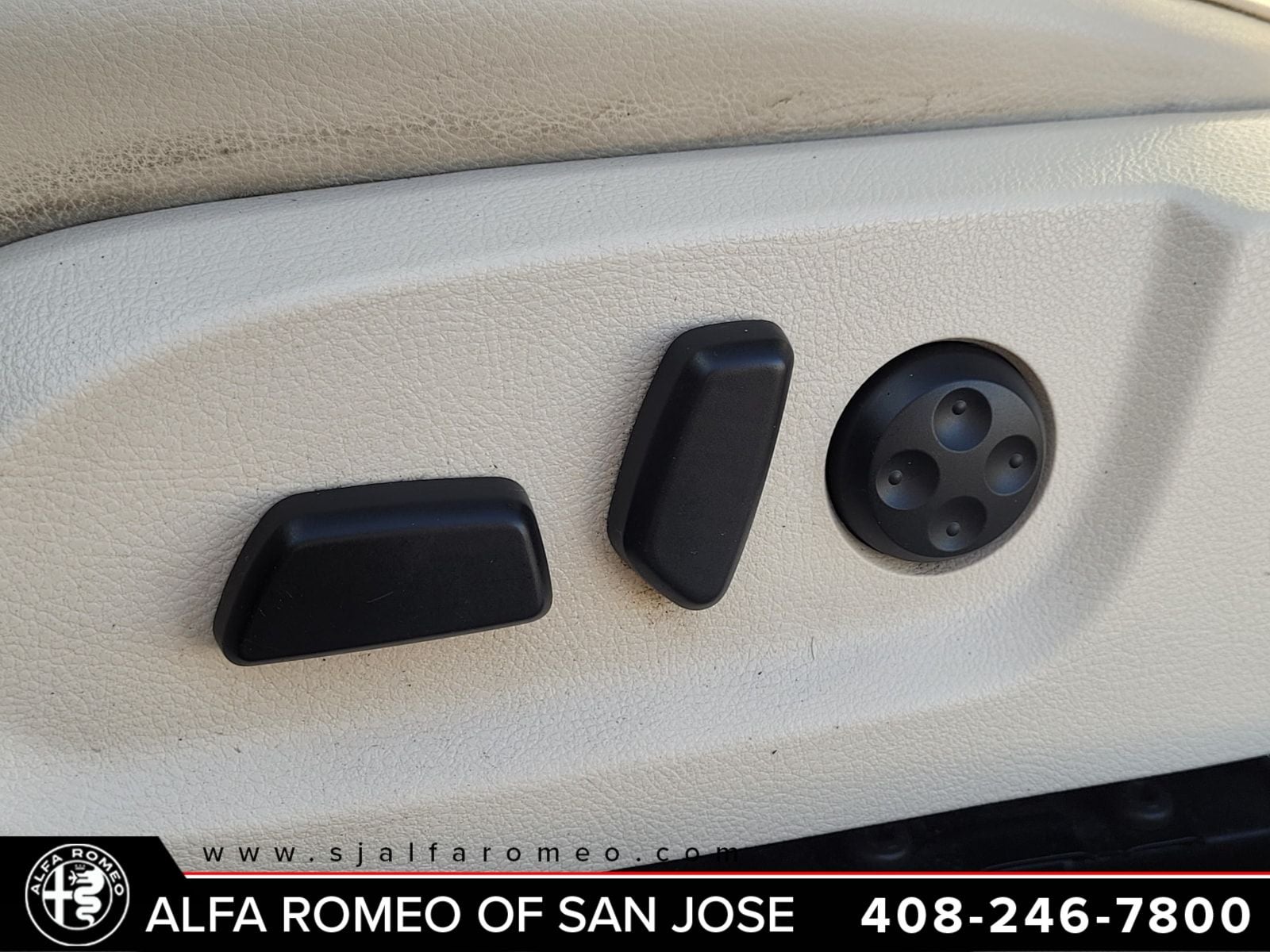 2012 Volkswagen Eos Executive Edition