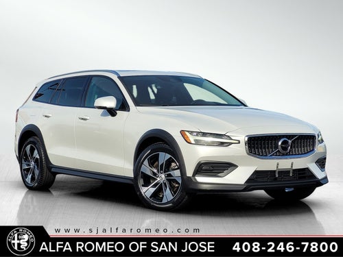 2020 Volvo V60 Cross Country T5