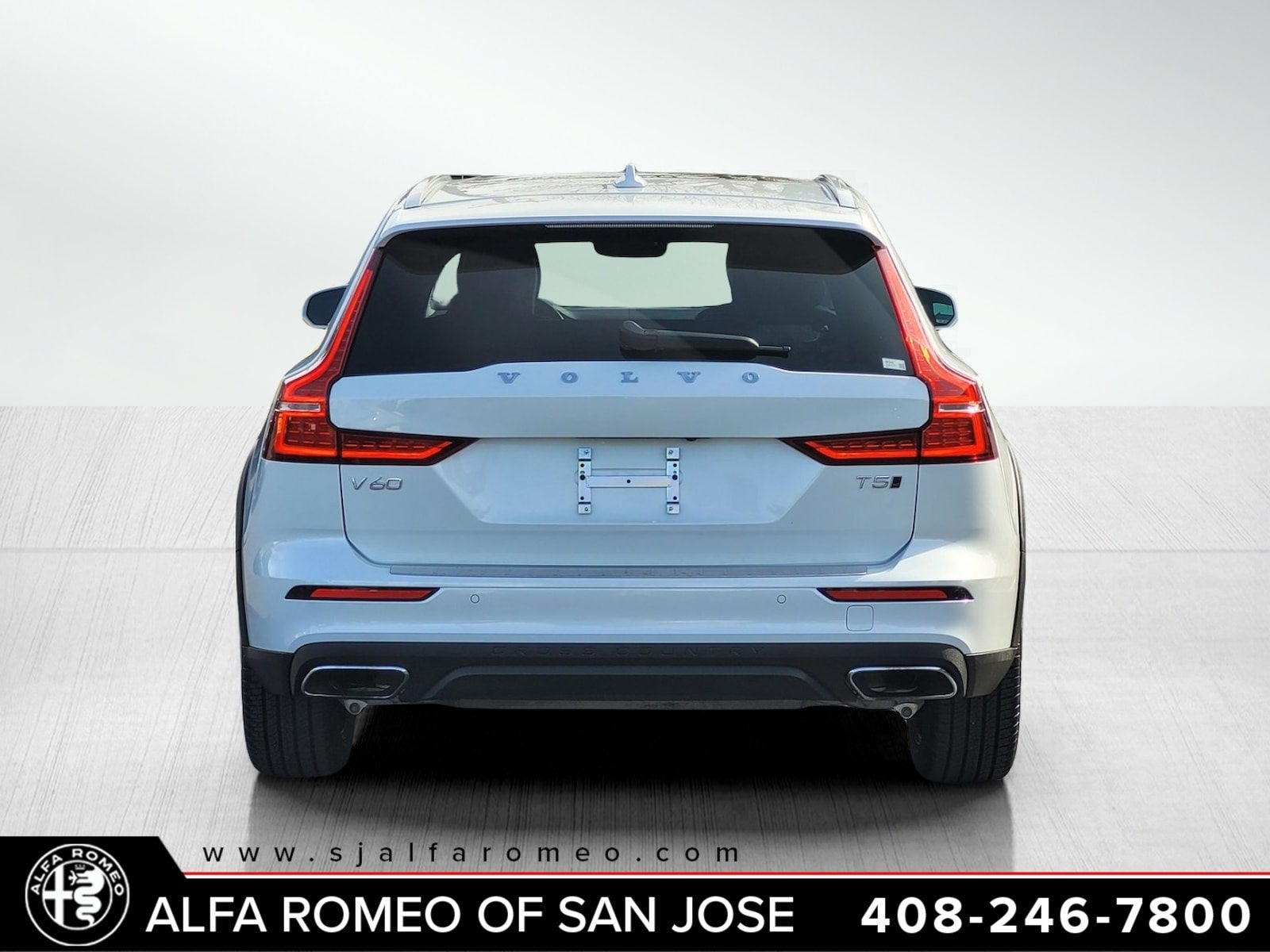 2020 Volvo V60 Cross Country T5