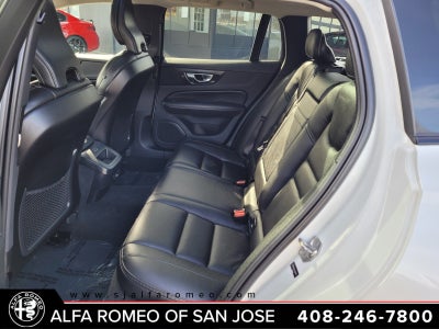 2020 Volvo V60 Cross Country T5