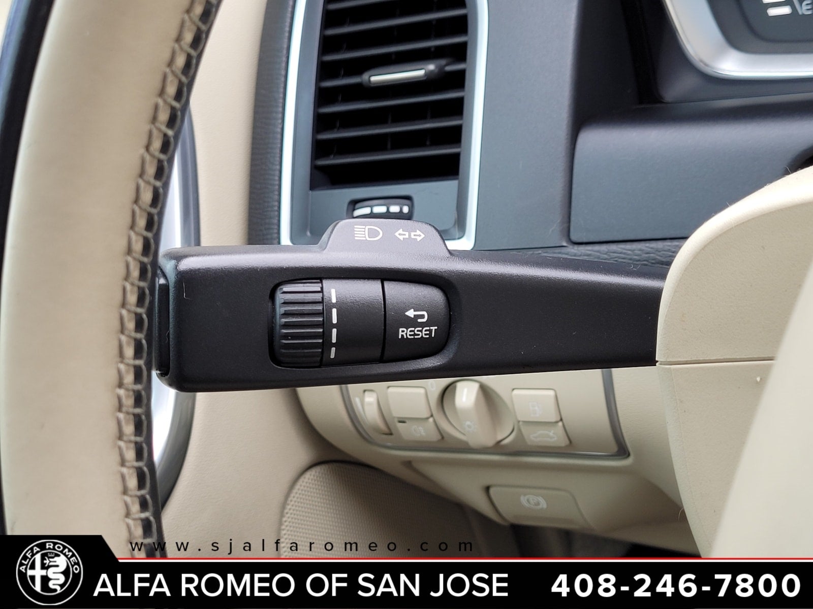 2015 Volvo XC60 T5 Premier