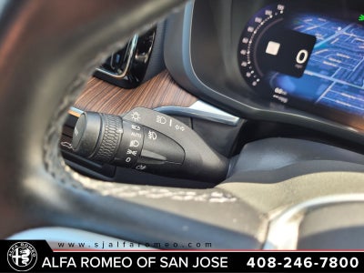 2022 Volvo XC60 Recharge Plug-In Hybrid T8 Inscription Expression