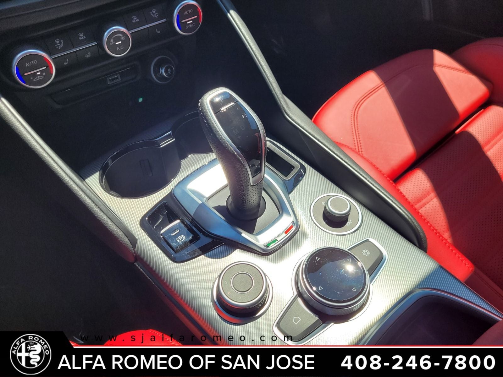 2024 Alfa Romeo Giulia Veloce