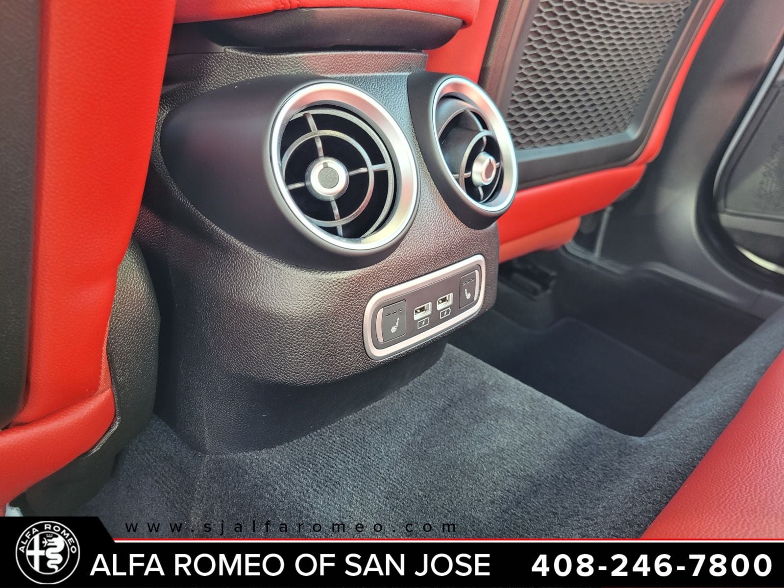 2024 Alfa Romeo Giulia Veloce