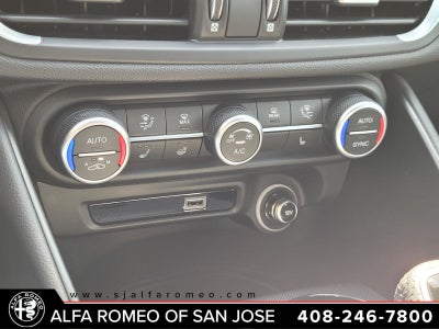 2022 Alfa Romeo Giulia Veloce