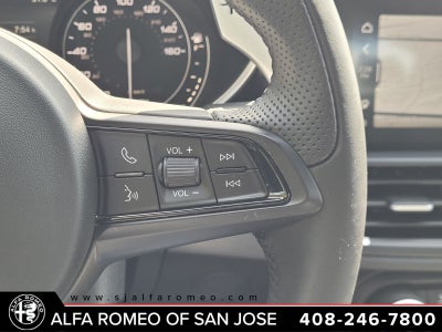 2022 Alfa Romeo Giulia Veloce